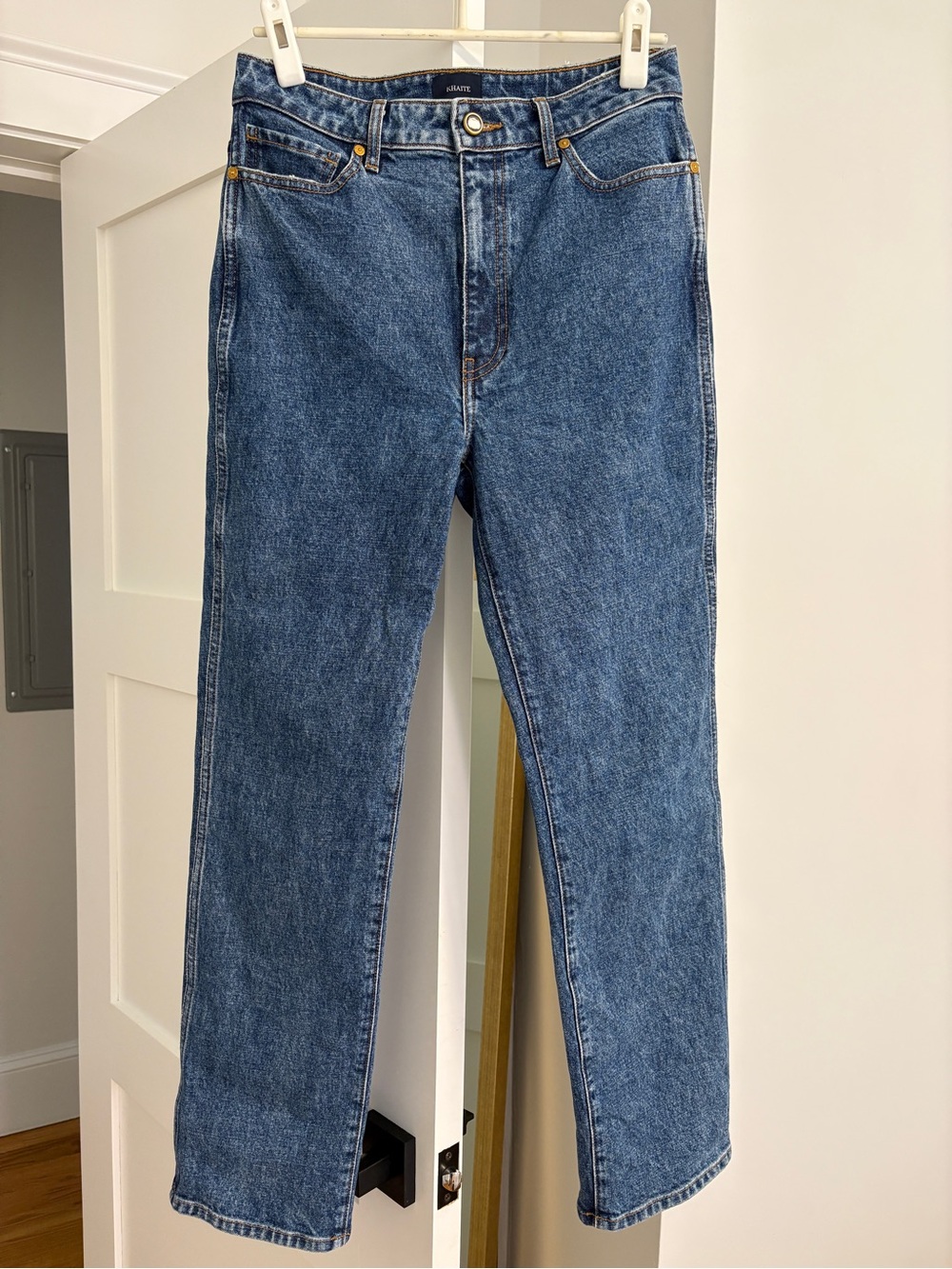 KHAITE Abigail Straight-Leg Jeans in Boone - Picture 3 of 9